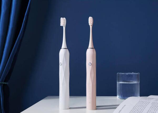 電動牙刷分類有哪些？三大電動牙刷品類介紹，僅此一篇