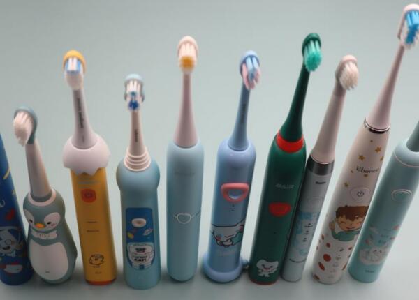 成人可以用兒童電動牙刷嗎？三大原因告訴你：選擇成人款電動牙刷為妙