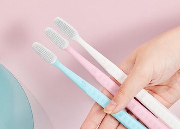 牙刷毛材質怎么選擇好？適合自己的牙刷毛材質選購要點