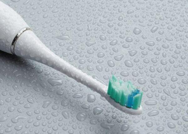 買(mǎi)沖牙器還要買(mǎi)電動(dòng)牙刷嗎