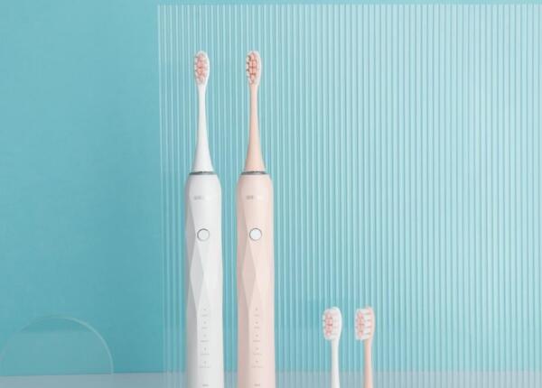 電動(dòng)牙刷選購(gòu)注意點(diǎn)有哪些？這幾大點(diǎn)牙刷選購(gòu)注意事項(xiàng)需知！
