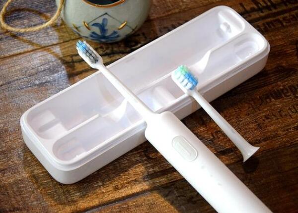 電動牙刷沒開封放久了電池會壞嗎？電動牙刷使用注意事項解析